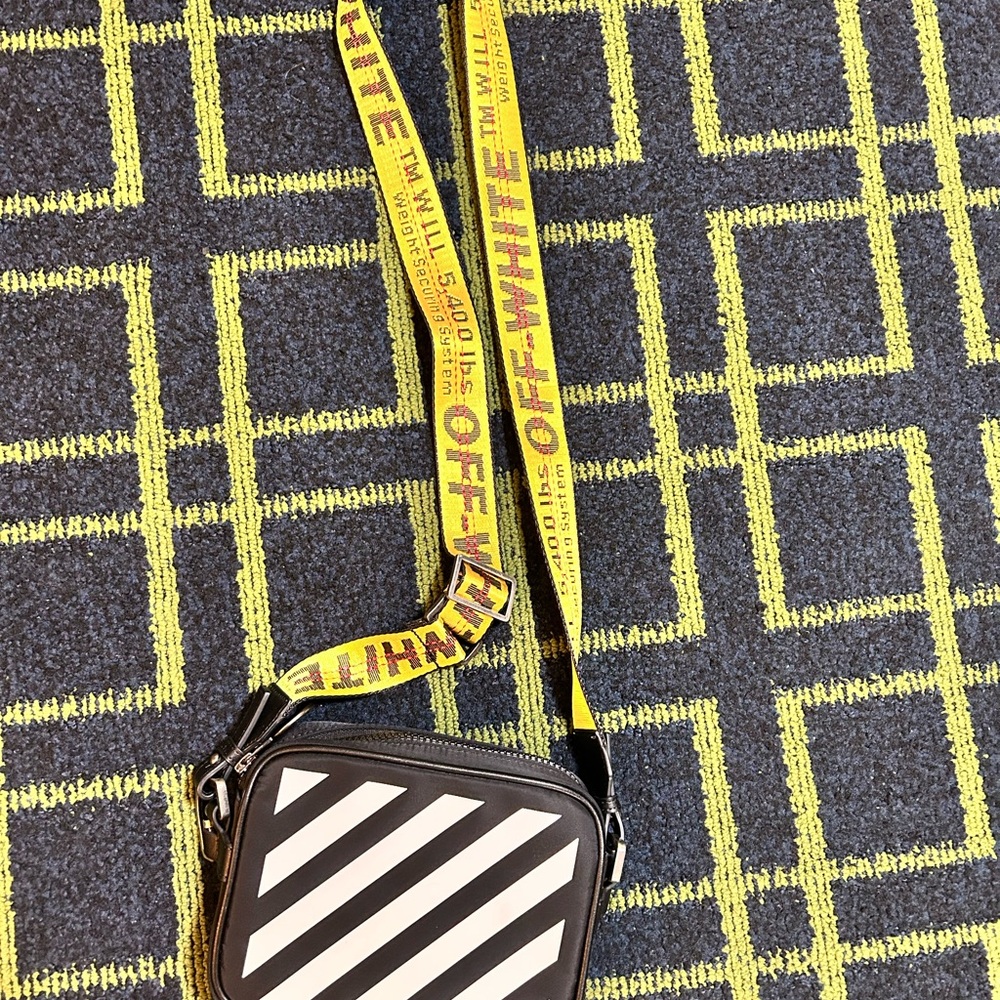 Off-White Cross Body Messenger Bag NWOT!!! GREAT DEAL!!!